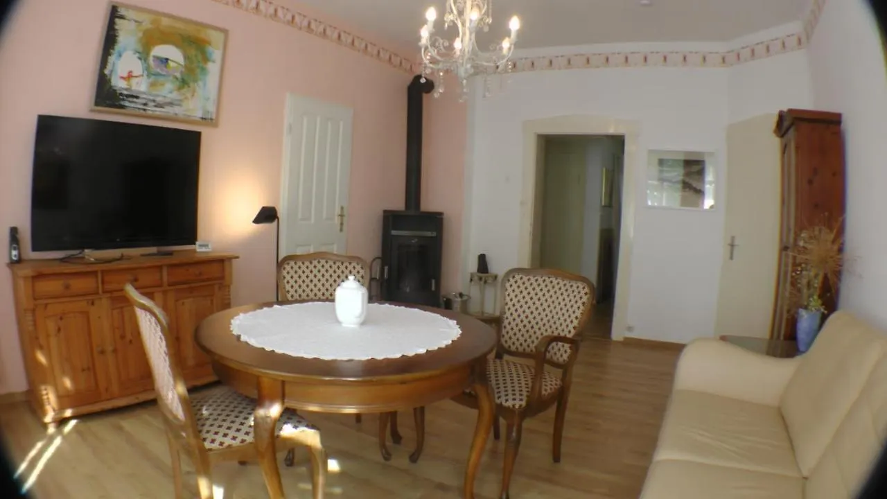 Appartamento Ferienwohnung In Der Kunst Und Kultur Villa Bad Steben